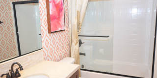 4BD+Loft/3Bathrooms, Sea Glass Blue Strand Gallery 29