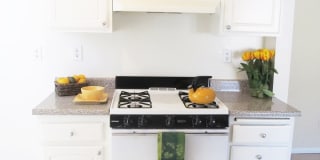 Lomita Apartments Gallery 8