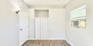 7111 onyx dr N. Gallery 42