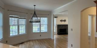 Stunning 4BR Executive Style Home in Brentwood Gallery 6