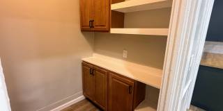 3138 Seymour Avenue - Down Gallery 3