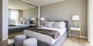 1200 Lakeshore Gallery 11