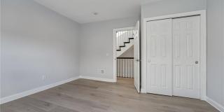 92 Leigh Avenue Gallery 23