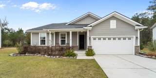 Spacious 6-Bedroom Waterfront Home in Richmond Hill, GA Gallery 1