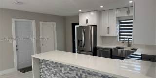 919 NE 4th Ct Gallery 9