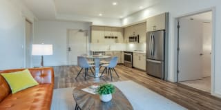 Modera Jack London Square Gallery 8