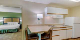 Atlanta - Marietta - Powers Ferry Rd. Gallery 15