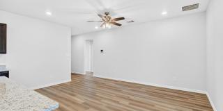 1626 Comfy Way Gallery 5