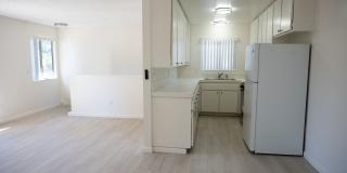 2 bed/ 1 bath Townhouse with a garage 2 bed/ 1 bath Townhouse with a garage Gallery 1