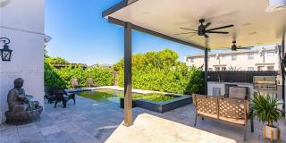 15817 SW 138th Ter Gallery 11
