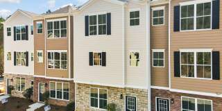 203 Riverstone Commons Cir Gallery 1