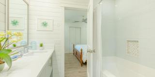 1967 NW Palmetto Terrace Gallery 11