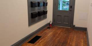 Beautifully Renovated, Elegant Apartments in Historic Covington Gallery 16