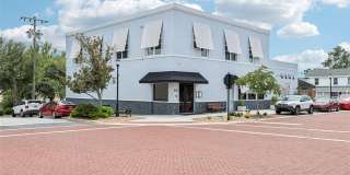 801 W MONTROSE STREET Gallery 1