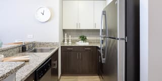 Student Housing - 200 Edgewood Gallery 27