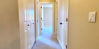 Warm & Inviting Home with Bonus Den in Prime SW Bend Location Gallery 26
