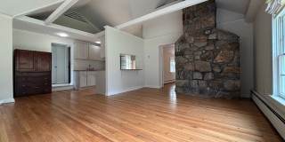 104 Comstock Hill Avenue Gallery 1