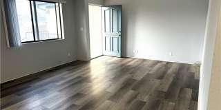 10885 Walnut Street Gallery 13