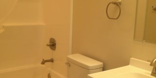 Fully Remodeled 2 Bed 1 Bath House Gallery 19