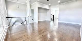 4250 Spruce Pine Alley Gallery 16