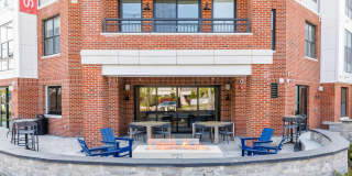 Hedges at Hawthorne Gallery 4