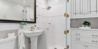 Historic Charm 2 Bed 1 Bath Condo on First Hill Gallery 18