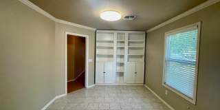 10914 W Wilshire Dr Gallery 8