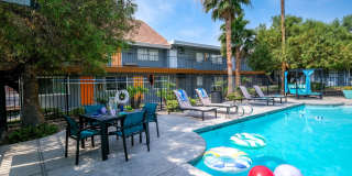 Fifteen 50 Gallery 10