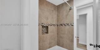 10251 NW 39th Ct Gallery 45