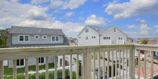 912 Ocean Avenue Gallery 24