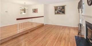 10241 GREEN HOLLY TER Gallery 8