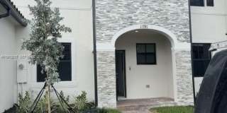 11781 SW 245th Ter Gallery 1