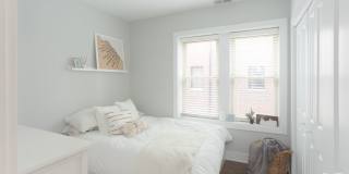 3915 North Janssen Ave. Apt. Gallery 11