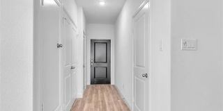 229 Griffith Drive Gallery 21