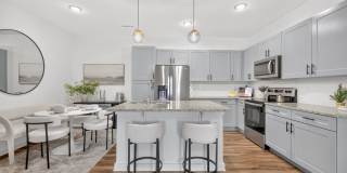 Farmhouse Luxury Apartments Gallery 5