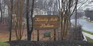 437 WOODHILL Drive Gallery 1