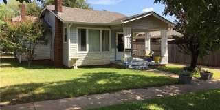 CHARMING COTTAGE 2 bed, 1 bath home! NEWLY PAINTED INTERIOR! Gallery 1