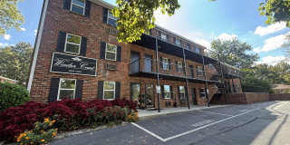 Windsor Court Gallery 20