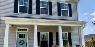 Beautifully furnished 3 bed 2.5 bath home in Leland Gallery 1