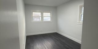 5620 N Major Avenue Gallery 7