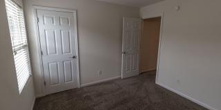 East Ridge Park Duplex Gallery 28