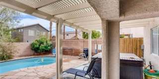 AWESOME 3 BEDROOM RENTAL DUAL LIVING SPACES LOCATED IN THE SW!!!! Gallery 16