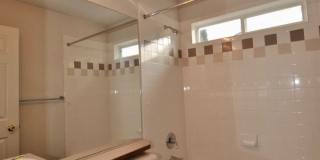 CDA Place Neighborhood- 4 bed with basement, cul de sac Gallery 16