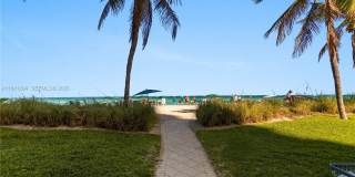19111 Collins Ave Gallery 37