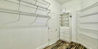 2384 Creek Ct Gallery 26