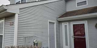 570 CEDAR HOLLOW Drive Gallery 1