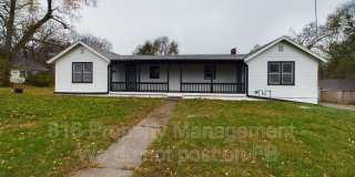 1013 W South Ave Gallery 1