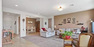 Spacious 3BD/2BA Home in Bakersfield's 93313 — Fully Equipped, Garage & Small Pets Welcome! Gallery 3
