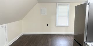40 Bronx Ave Gallery 35