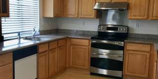 Danville, Shadowhawk 3 Bed, 2.5 Ba., Corner Townhouse, Close to great schools, 2 year lease Gallery 3